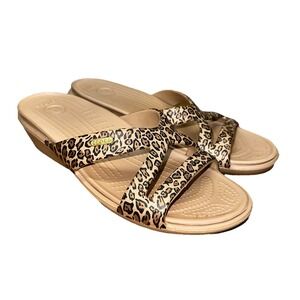 New Crocs Patricia Wedge Crisscross Strap Sandals Leopard Print Shoes Women's 10